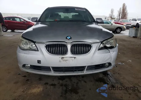 2007 BMW 530 I z USA, uszkodzony, nr VIN WBANE73547CM51476